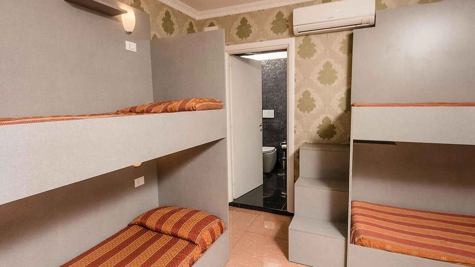 Hostel Beautiful Rome